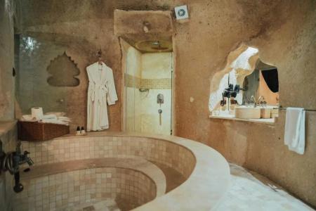 Hu of Cappadocia - Special Class - 110