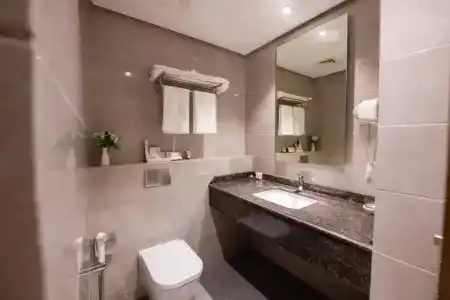Rozana - 40