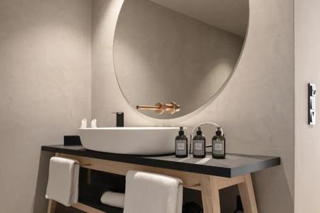 Amrai Suites - 71