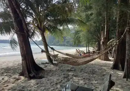 Koh Neverland Beach - 11