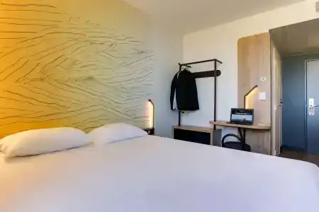 b&b hôTel Reims Croix Blandin - 4