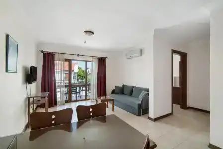 Fora Apart - 46