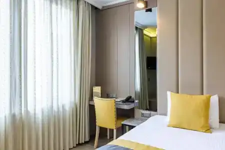 Seraglio & Suites - 61