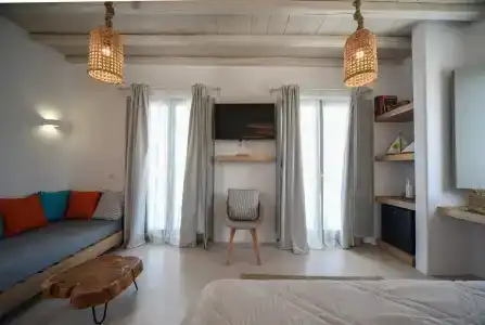 Myconian Crown Suites - 2