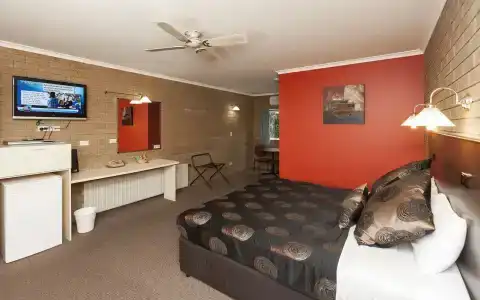 Hepburn Springs Motor Inn - 5