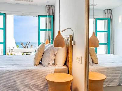 The Sea Club - 109