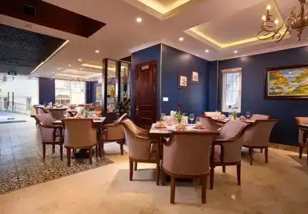 Eden Boutique & Spa - 19