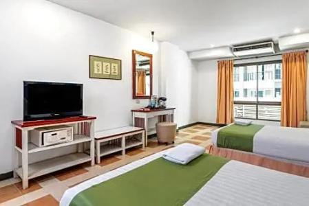 Sawasdee SeaView - 99
