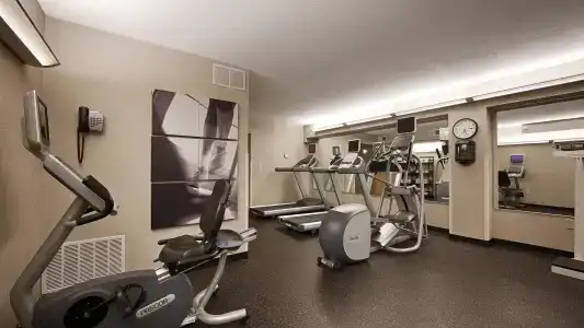 Best Western Plus - 25