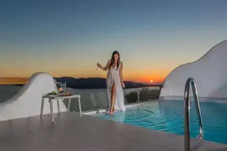 Elite Luxury Suites - 272