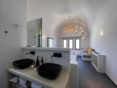 Elements Cozy Suites - 1