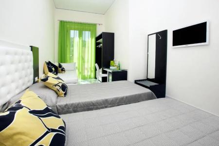 Sorrento Flats - 81