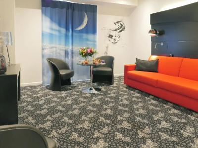 Kyriad Prestige Perpignan Centre del Mon - 74