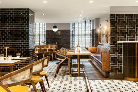 Courtyard by Marriott Edinburgh - 22