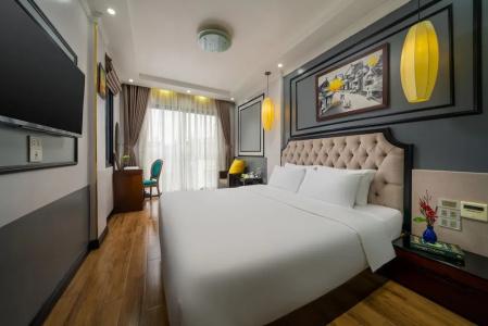 Bella Rosa Suite & Spa - 77
