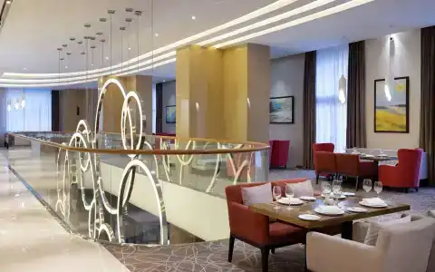 DoubleTree by Hilton Almaty - 17