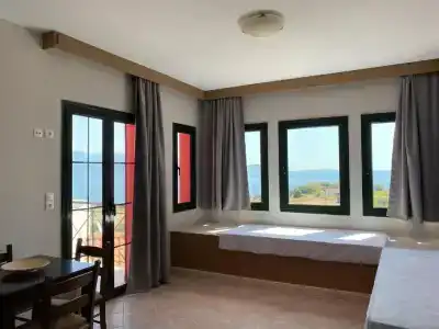 Nisea Samos - 69
