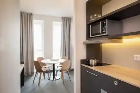sylc. Apartment– Serviced - 95