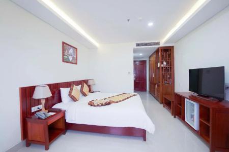 Vinh Hoang - 29