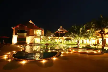 Mae Jo Golf & Spa - 0