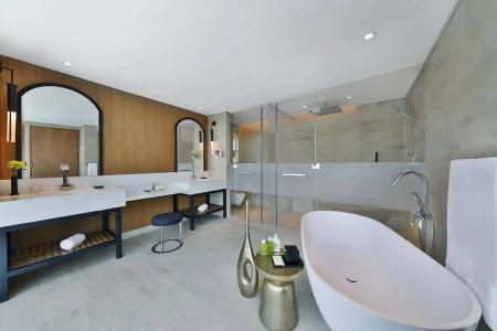 DoubleTree by Hilton Dubai - Business Bay - 20