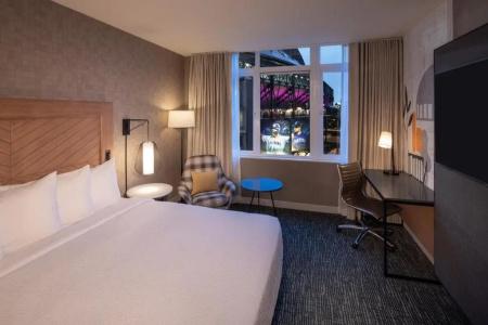 Silver Cloud - Seattle Stadium - 29