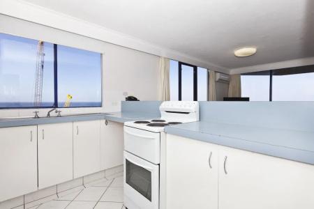 Surf Regency - 91