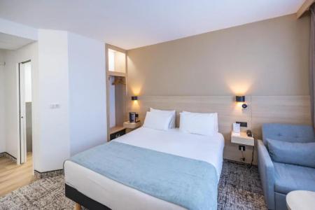 Sure by Best Western Bordeaux Lac - 64