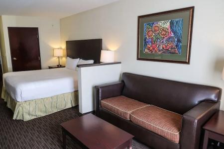 Oxford Suites Portland - Jantzen Beach - 33