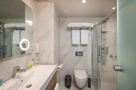Bio Suites - 136