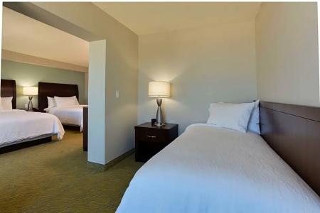 Hilton Garden Inn Oceanfront - 93