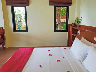 Laem Sila Resort - 33