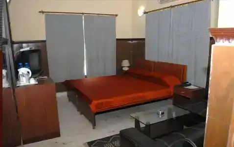 OYO 10890 Malik - 42