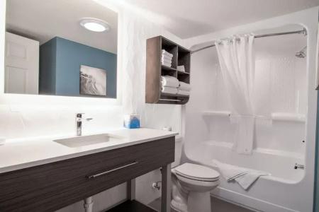 Breakers Resort - 129