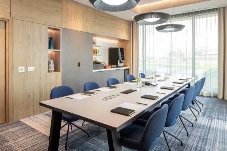 Courtyard by Marriott Inverness Airport - 16