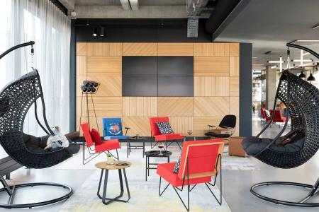Moxy Utrecht - 24