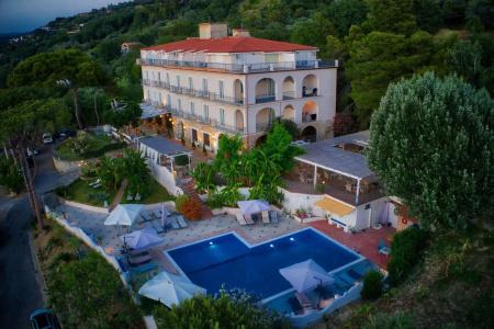 Garden Riviera - 17