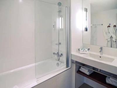 Mercure Bordeaux Cité Mondiale Centre Ville - 108