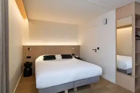 Kyriad Rouen Centre - 97