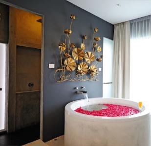 Ohana and Restaurant - 53