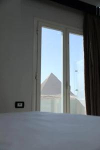 Pyramids View - 62