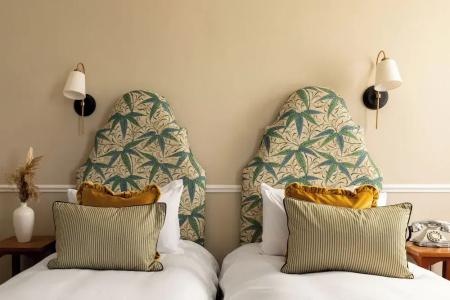 The Drayton Court - 77