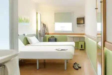 ibis budget Köln Marsdorf - 6