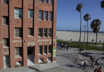 Venice Breeze Suites - 0