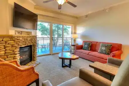 RiverStone Resort & Spa - 131