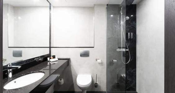Plaza Schwerin; Sure Collection By Best Western - 161