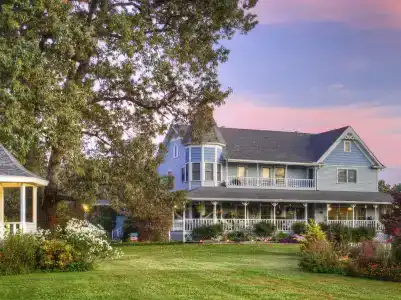 Blue Mountain Mist Country Inn - 0