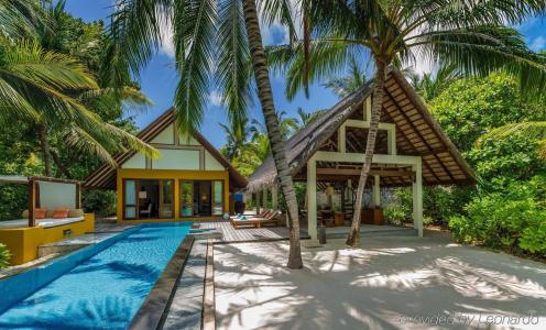 Four Seasons Resort Maldives at Landaa Giraavaru - 14