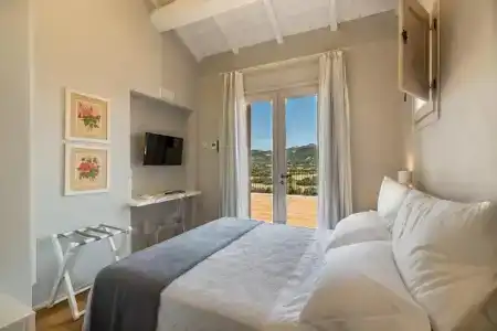 Tenuta Petra Bianca - 21