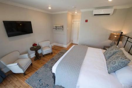 Serenity Inn - 99